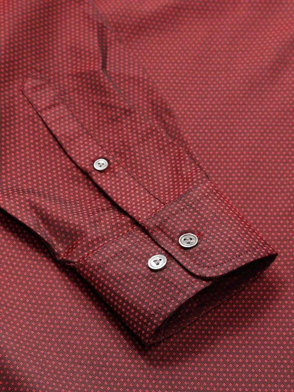 Bruciato Red Solid Full Sleeve Single Cuff Tailored Fit Semi Formal Dark Two Ply Mercerized Cotton Shirt