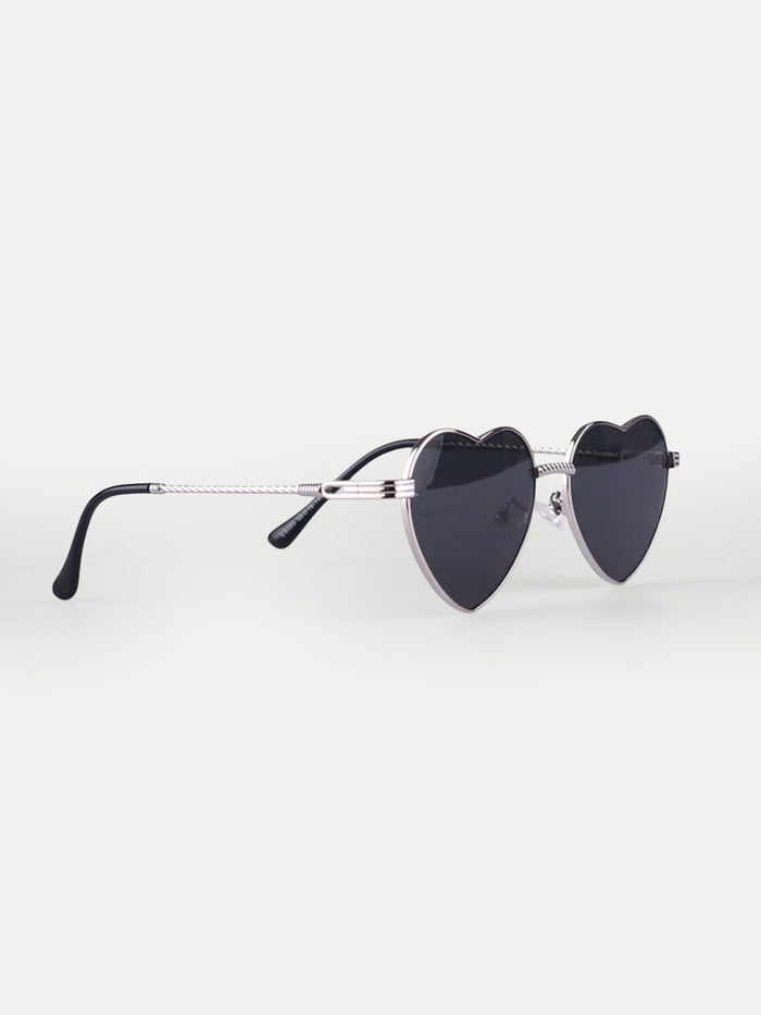 Heart of Love Sunglasses | Black-Image 2