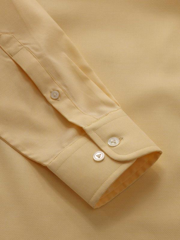 Marzeno Yellow Solid Full Sleeve Single Cuff Tailored Fit Semi Formal Dark Two Ply Mercerized Cotton Shirt