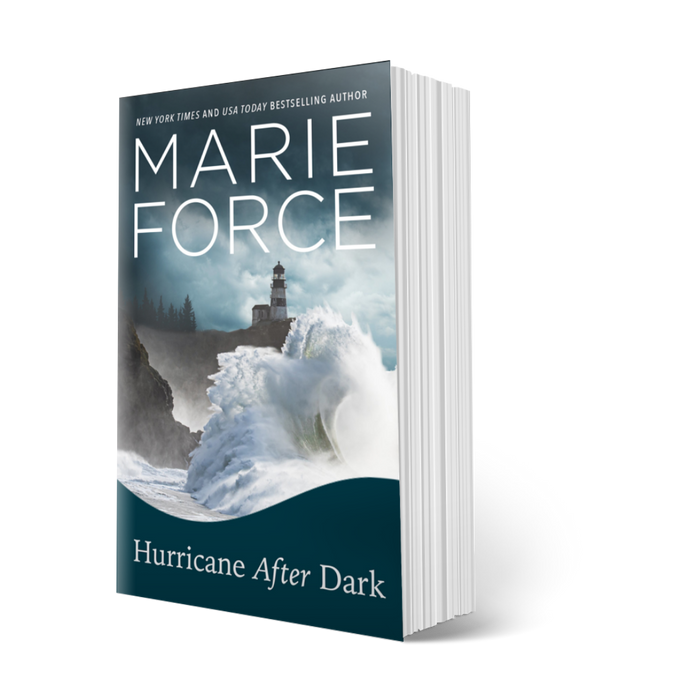 PAPERBACK International Readers: Hurricane After Dark, Book 26, Gansett Island Series