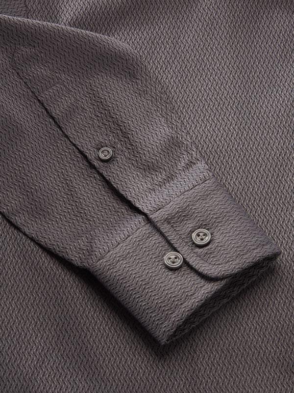 Savuto Black Solid Full Sleeve Single Cuff Tailored Fit Semi Formal Dark Cotton Shirt