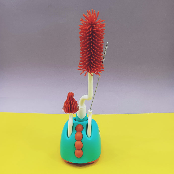 3-Piece Rotating Baby Bottle Cleaning Brush Set – Feeder, Nipple & Bottle Brushes