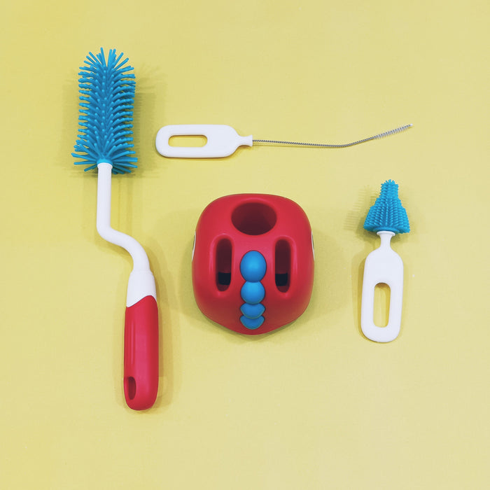 3-Piece Rotating Baby Bottle Cleaning Brush Set – Feeder, Nipple & Bottle Brushes