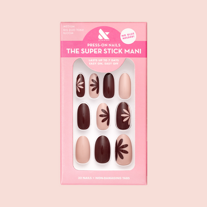 Big Duo Toned Flowers | Medium | Oval - Tab Press-On with floral design and solid nails for an easy fall manicure at home