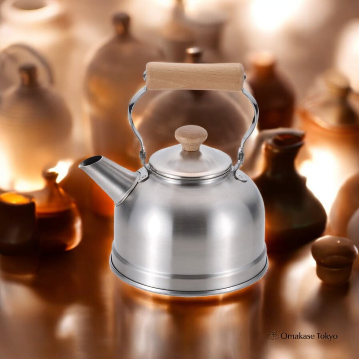 Chitose Wood Handle Kettle 1.5L