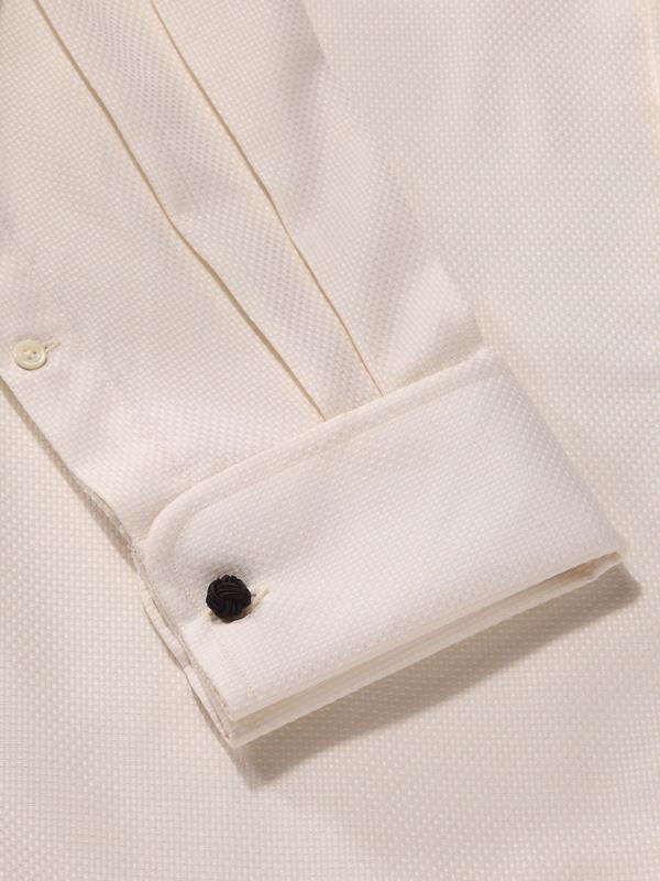 Cione Cream Solid Full Sleeve Double Cuff Tailored Fit Classic Formal Two Ply Mercerized Cotton Shirt