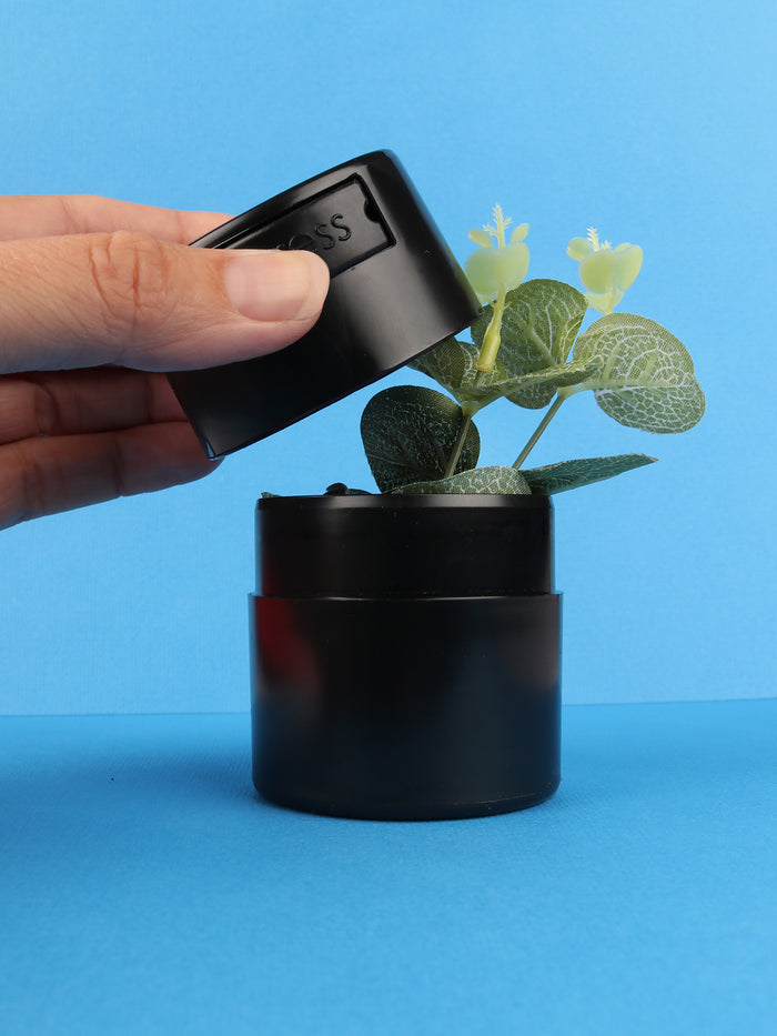 Cosmic Vacuum Jar 120mL | Black-Image 3