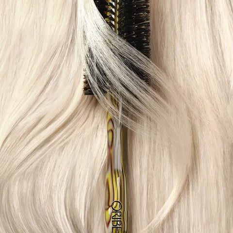 Oribe Medium Round Brush