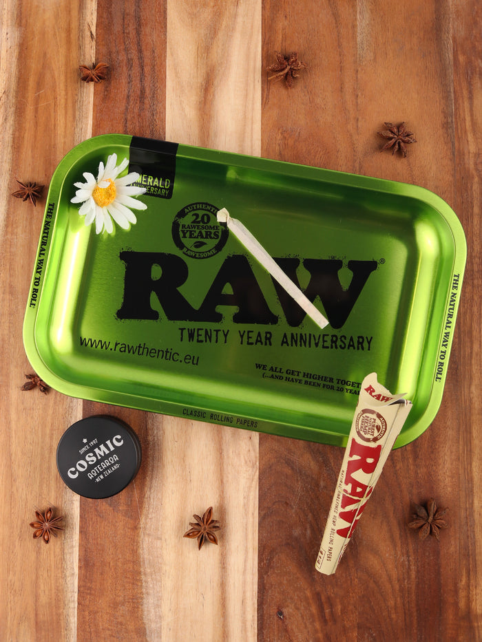 RAW Rolling Tray Green 20th Anniversary | One Colour-Image 1
