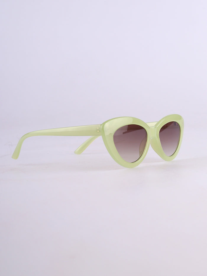 Retro Cateye Sunglasses | Sage Green-Image 3