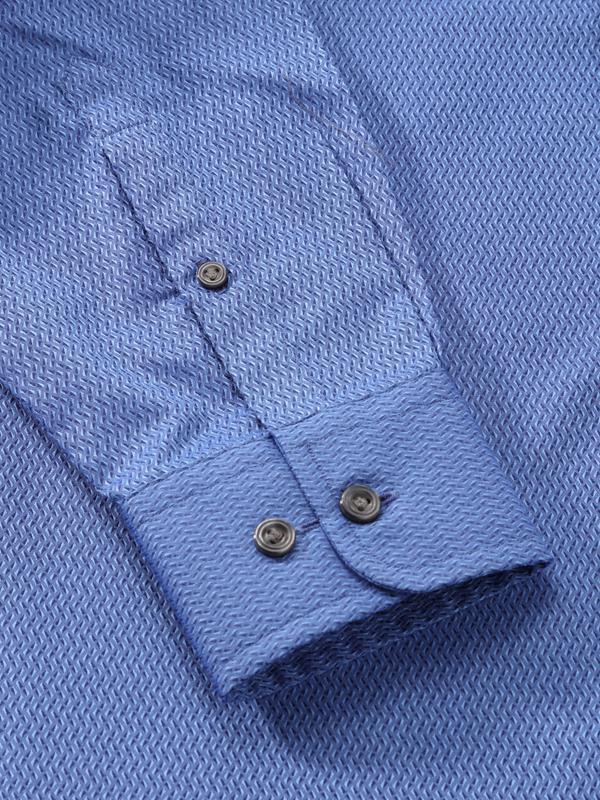 Savuto Blue Solid Full Sleeve Single Cuff Tailored Fit Semi Formal Dark Cotton Shirt