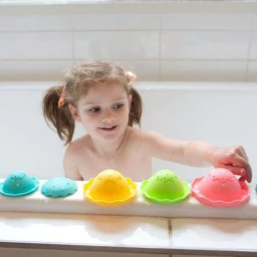 Tiger Tribe Eco Stack & Pour Bath Egg