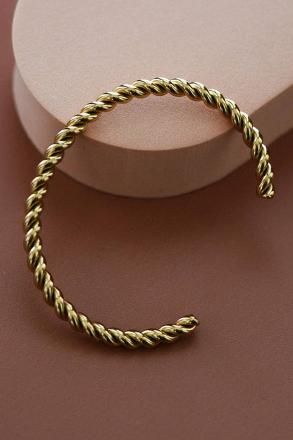Twisted Gold Cuff | 18K Gold Plated