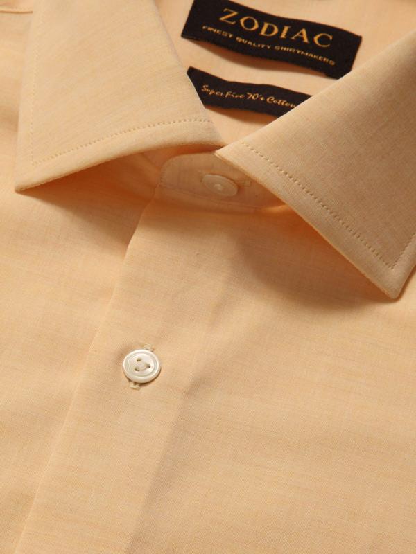 Venete  Orange Solid Full Sleeve Single Cuff Tailored Fit Semi Formal Super Fine Cotton Shirt
